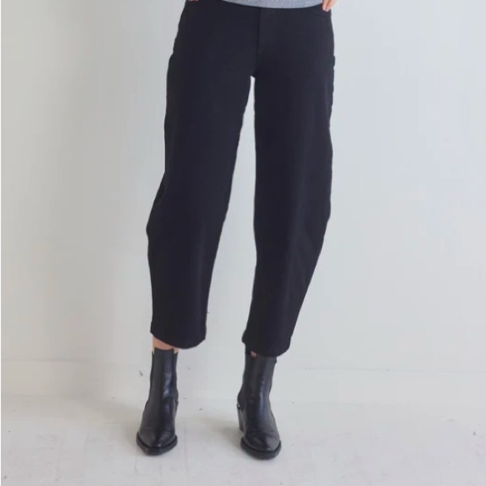 Ruti Designer Black Barrel Leg Jeans Size 6